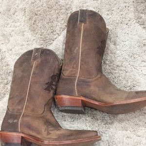 Women’s size 8.5 nocona cowboy boots Arizona state